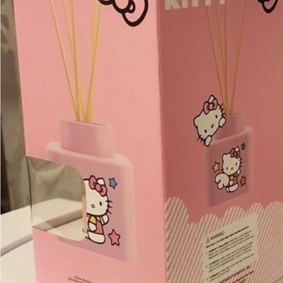 Hello Kitty Ceramic Reed Diffiser Lavender - Picture 6 of 8